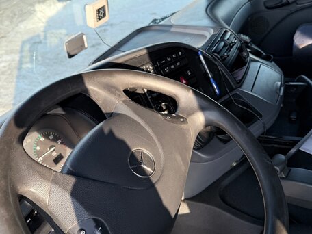 2015 Mercedes-Benz Actros, белый, 7500000 рублей, вид 4