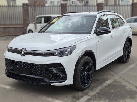 2026 Volkswagen Tiguan L Pro III (China Market), белый, 4690000 рублей, вид 4