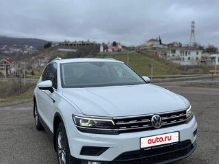 2019 Volkswagen Tiguan II, белый, 2600000 рублей, вид 2