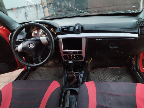 2008 Lifan Breez (520), красный, 120000 рублей - вид 9
