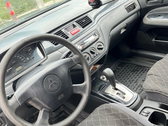 2003 Mitsubishi Lancer IX, серый, 317000 рублей - вид 4
