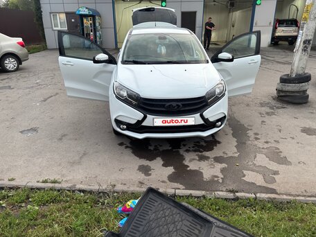 2016 Lada (ВАЗ) XRAY I, белый, 690000 рублей, вид 3
