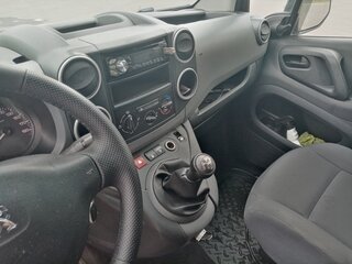 2010 Peugeot Partner II, серебристый, 440000 рублей, вид 4