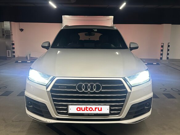 2018 Audi Q7 II (4M), белый, 3750000 рублей