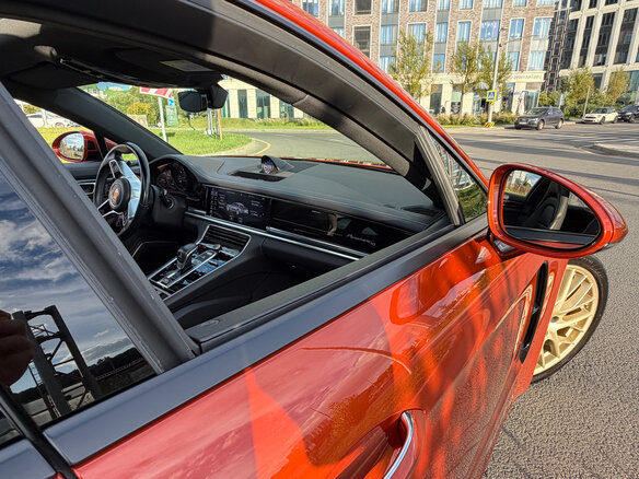2020 Porsche Panamera 4 II, оранжевый, 8300000 рублей - вид 18