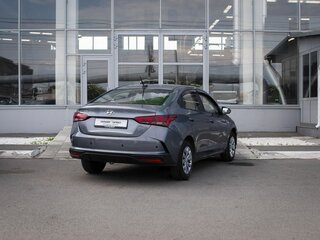 2021 Hyundai Solaris II Рестайлинг, серый, 1100000 рублей, вид 2