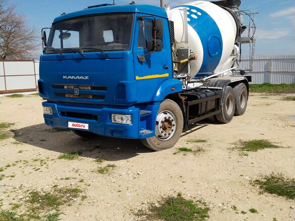 2015 КамАЗ Автобетоносмеситель, синий, 2699000 рублей - вид 1