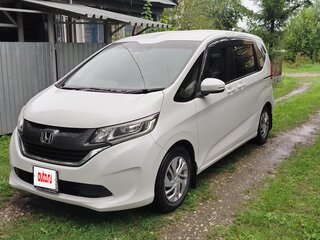 2019 Honda Freed II, белый, 1580000 рублей, вид 2