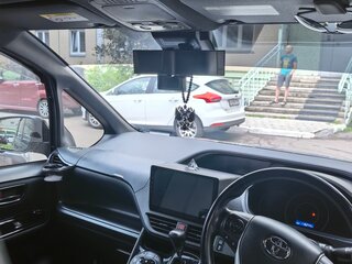 2017 Toyota Voxy III (R80), чёрный, 2400000 рублей, вид 3