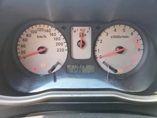 2008 Nissan Note I, серебристый, 390000 рублей, вид 5