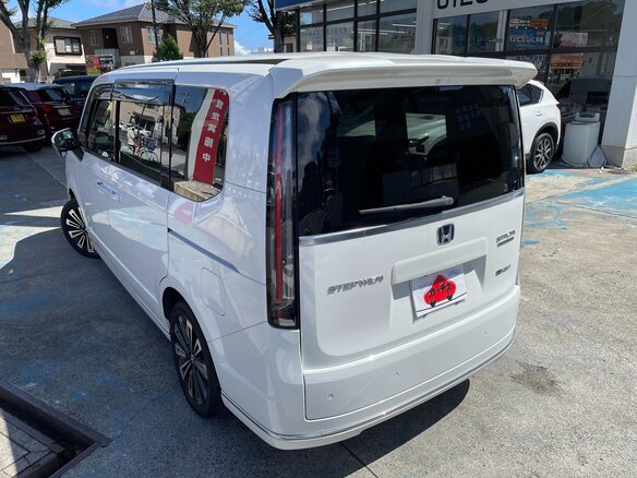2023 Honda Stepwgn Spada VI, белый, 2300000 рублей - вид 5