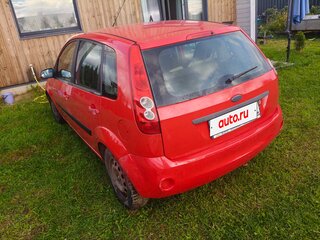 2007 Ford Fiesta Mk5, красный, 260000 рублей, вид 5