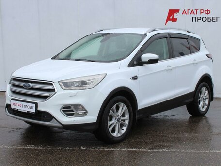 2018 Ford Kuga II Рестайлинг, белый, 1280000 рублей, вид 1