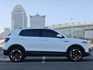 2021 Volkswagen Tacqua, белый, 1775000 рублей, вид 4