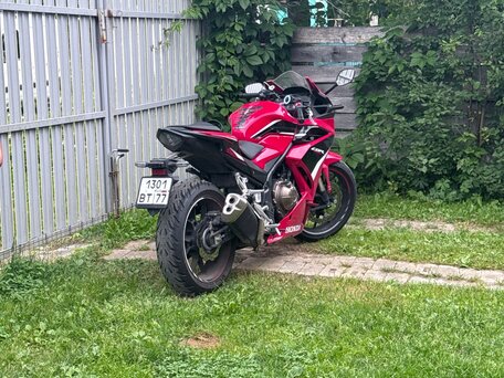 2023 Honda CBR 400R, красный, 650000 рублей, вид 3