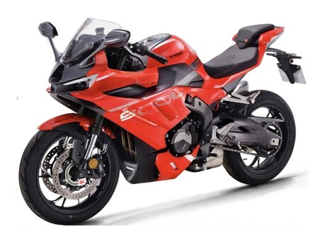 2026 Voge RR500S, красный, 687000 рублей, вид 2