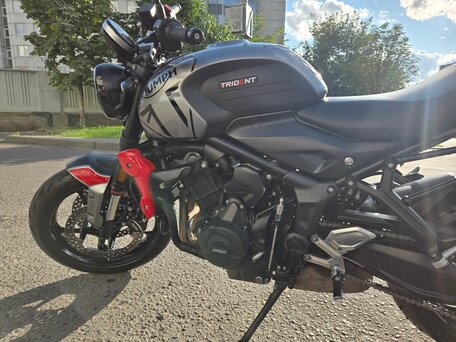2022 Triumph Trident 660, серый, 720000 рублей, вид 3