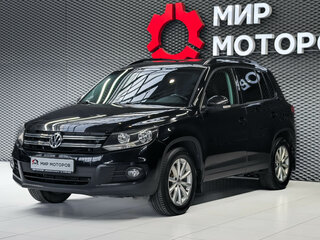 2016 Volkswagen Tiguan I Рестайлинг, чёрный, 1530000 рублей, вид 1