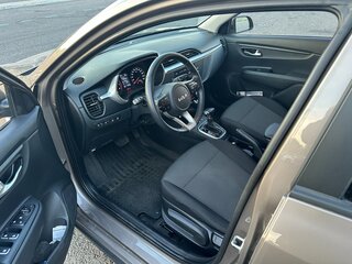 2021 Kia Rio X IV Рестайлинг, коричневый, 1800000 рублей, вид 5