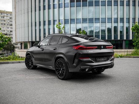 2024 BMW X6 40i III (G06) Рестайлинг, чёрный, 13600000 рублей, вид 4