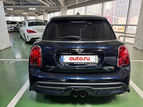 2021 Mini Hatch Cooper S III (F55/F56) Рестайлинг 2, синий, 3150000 рублей - вид 2