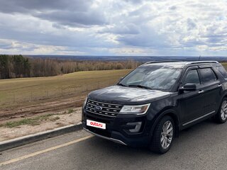 2017 Ford Explorer V Рестайлинг, чёрный, 2850000 рублей, вид 1