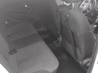 2016 Volkswagen Polo V Рестайлинг, белый, 475000 рублей, вид 5