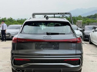 2026 Audi Q5 40 TDI III (GU), серый, 8300000 рублей, вид 2