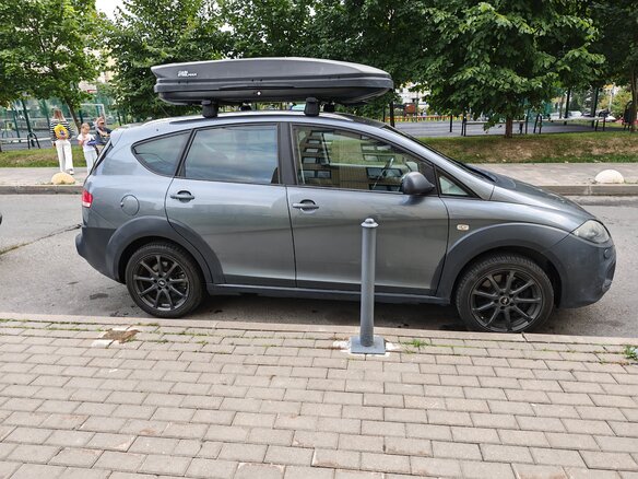 2012 SEAT Altea Freetrack I Рестайлинг, серый - вид 2