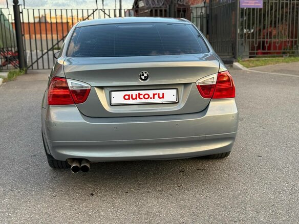 2007 BMW 3 серии 325xi V (E90/E91/E92/E93), серый, 700000 рублей - вид 6