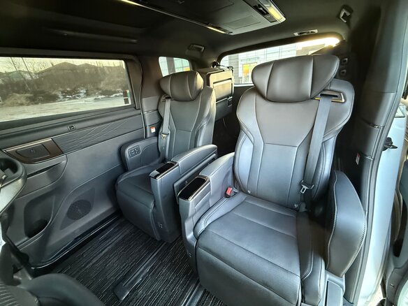 2023 Toyota Alphard IV, белый - вид 29