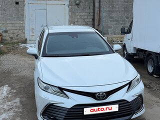 2018 Toyota Camry VIII (XV70), белый, 2550000 рублей, вид 2