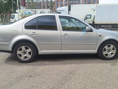 1998 Volkswagen Bora I, белый, 300000 рублей, вид 4