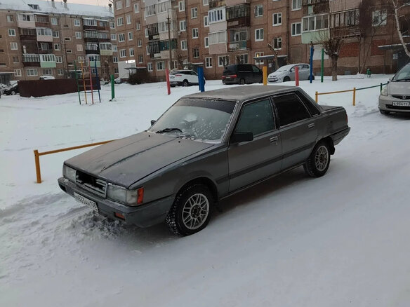 1983 Toyota Camry I (V10), серый, 50000 рублей - вид 1