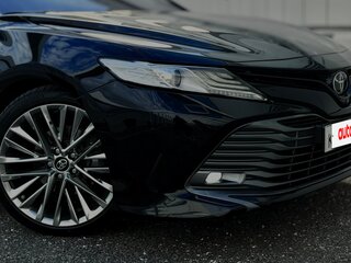 2019 Toyota Camry VIII (XV70), чёрный, 3250000 рублей, вид 3