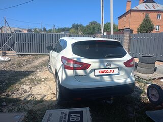 2014 Nissan Qashqai II, белый, 1350000 рублей, вид 3