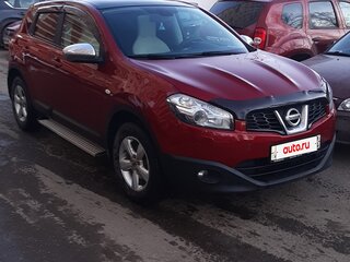 2010 Nissan Qashqai I Рестайлинг, красный, 1150000 рублей, вид 3