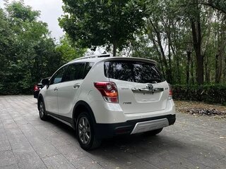 2016 Toyota Verso I Рестайлинг, белый, 1500000 рублей, вид 4