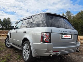 2005 Land Rover Range Rover Supercharged III Рестайлинг, серебристый, 1300000 рублей, вид 4