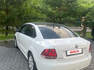 2012 Volkswagen Polo V, белый, 735000 рублей, вид 4