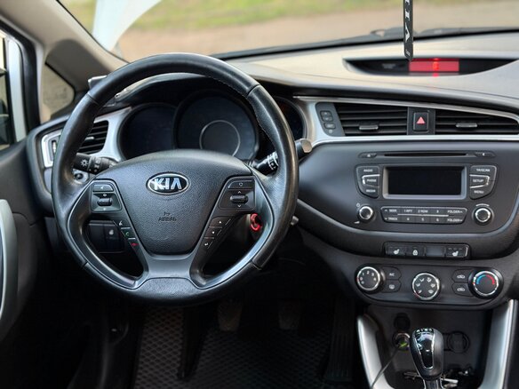 2015 Kia Ceed II, белый, 840000 рублей - вид 12