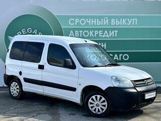 2010 Citroen Berlingo I Рестайлинг, белый, 299000 рублей, вид 2
