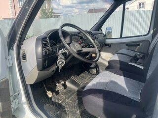 2001 ГАЗ ГАЗель (3302), белый, 500000 рублей, вид 2