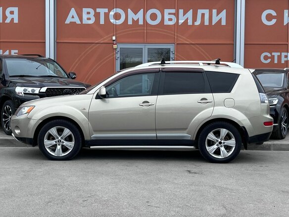 2008 Mitsubishi Outlander II, бежевый - вид 7
