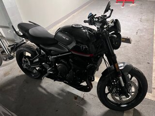 2021 Triumph Trident 660, чёрный, 880000 рублей, вид 2