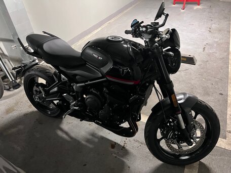 2021 Triumph Trident 660, чёрный, 880000 рублей, вид 2