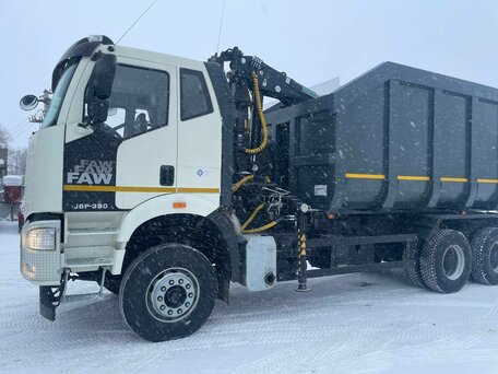 2022 FAW J6 CA3250, белый, 8360000 рублей, вид 1