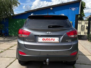 2010 Hyundai Tucson II, серый, 1050000 рублей, вид 3