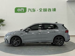 2023 Volkswagen Golf VIII, серый, 1950000 рублей, вид 5