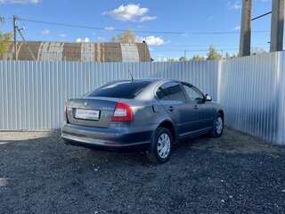 2009 Skoda Octavia II (A5) Рестайлинг, серый, 440000 рублей, вид 2